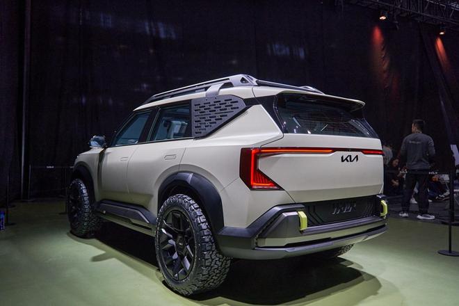 界亮相广州车展 爆款SUV再更新！澳门新葡京入口李娜代言起亚新狮铂拓(图14)